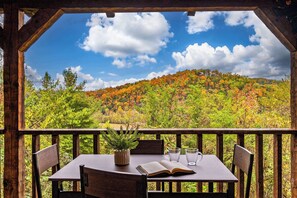 Outdoor dining - Hot Tub, Pool Table, Fireplace, Views, Relax! (Sevierville)