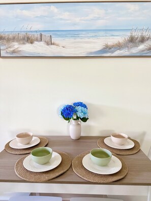 Dining - Brand New Coastal Escape 3-bedroom house, 1 mile from historic St. Augustine (St. Augustine)