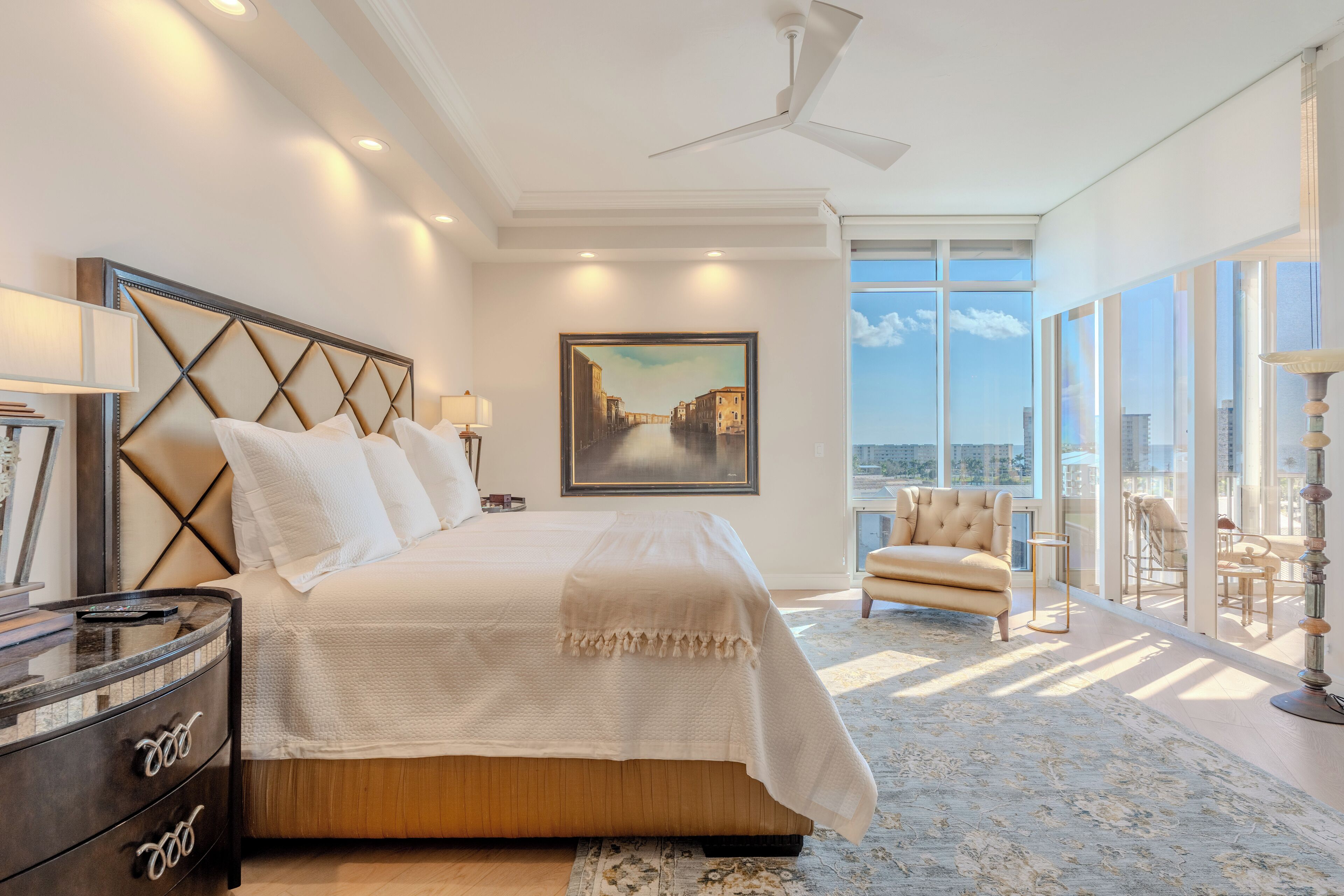 3 多间卧室、上网接入、床单