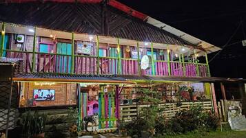 Bagian depan properti