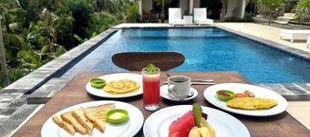 The Lebah Kelingking Villa