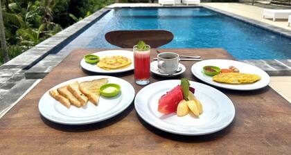 The Lebah Kelingking Villa