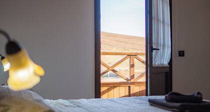 Villa Tebeto with spectacular Sunsets and Sacred Mountain views