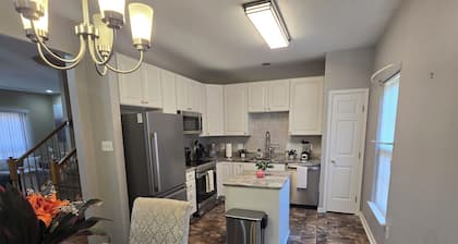 Layan Luxury House
4-bedrooms hous, 4 bathrooms