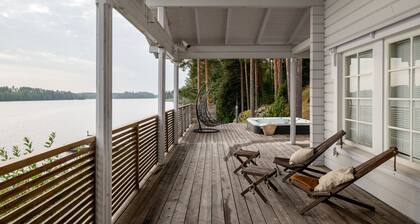 Premium 5BR Villa in Tahko with Private Sauna Building and Hot Tub