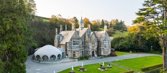 Glyn y Weddw - sleeps 8 guests  in 4 bedrooms