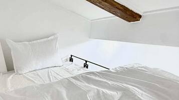 สตูดิโอ | Wi-Fi ฟรี