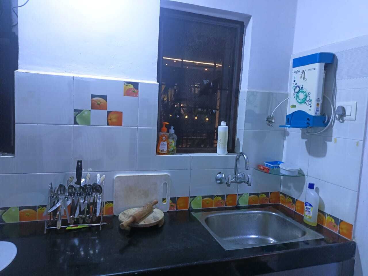 Private kitchen | Fridge, microwave, oven