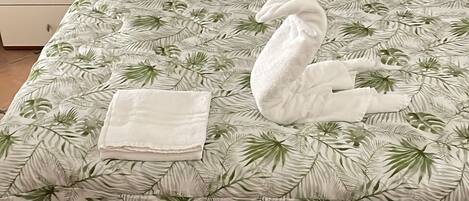 1 camera, ferro/asse da stiro, Wi-Fi gratuito, lenzuola