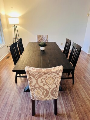 تناول الطعام