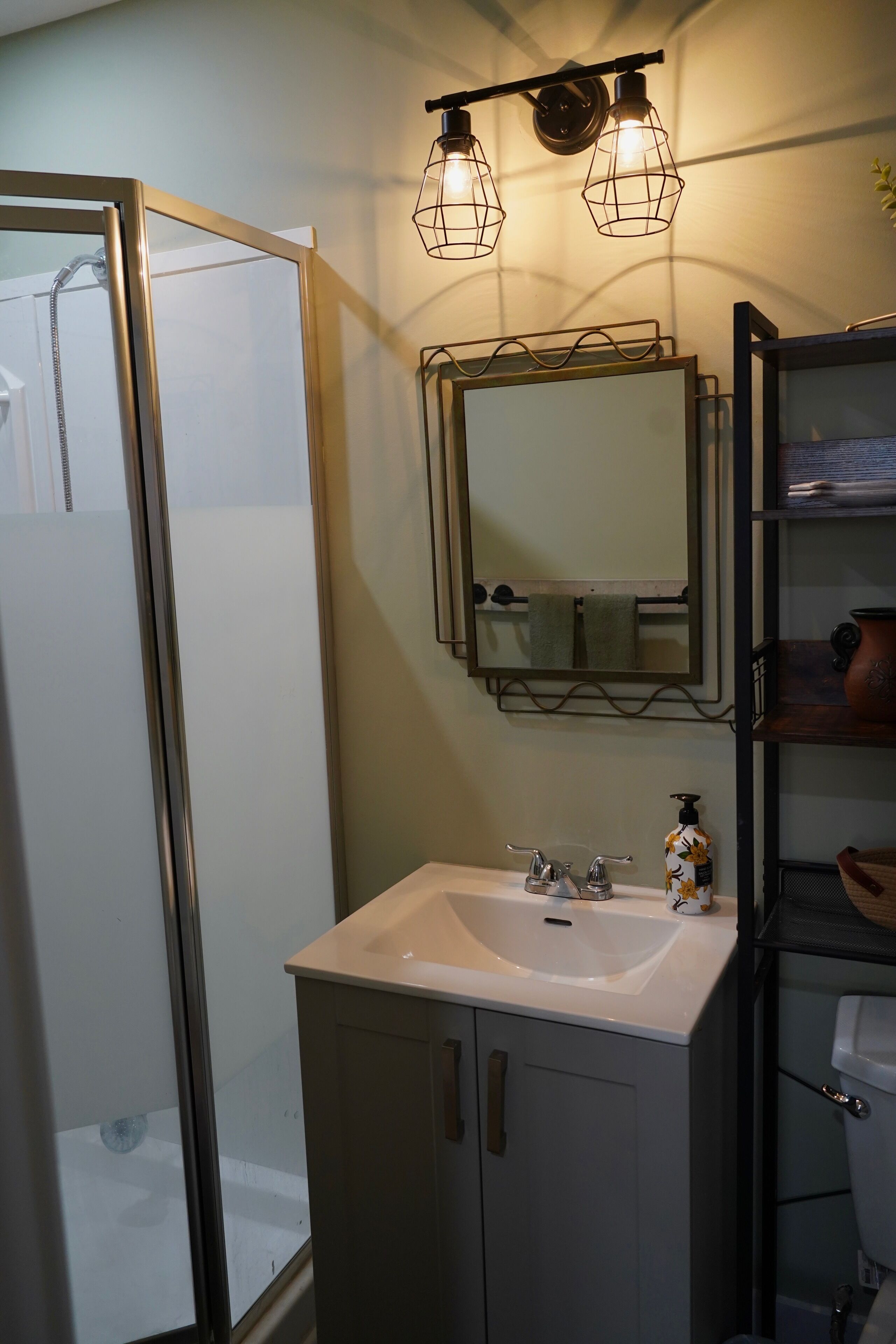 Towels, soap, toilet paper