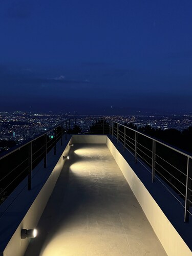 Chic Mountainside Tbilisi Oasis