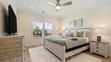 3 sovrum, gratis wi-fi och sÀngklÀder