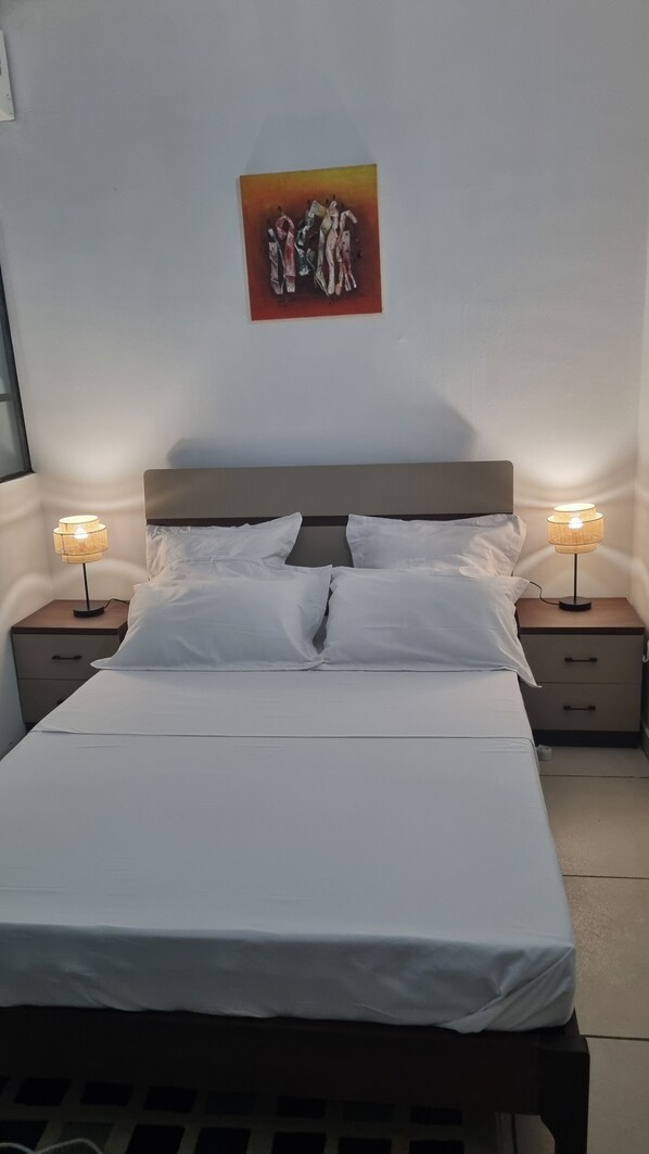 1 bedroom, desk, iron/ironing board, WiFi