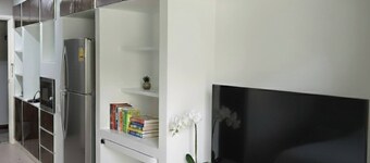 Luxe Stay Near Amata City, Chonburi