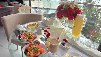 Sudah termasuk sarapan ala kontinental setiap hari