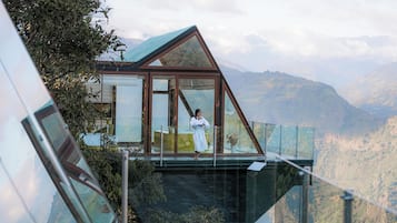 Deluxe kamer, balkon, uitzicht op bergen | Gratis wifi