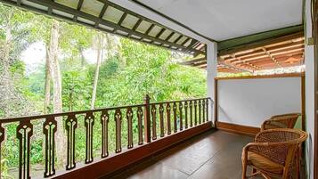 Standard Room | Terrace/patio