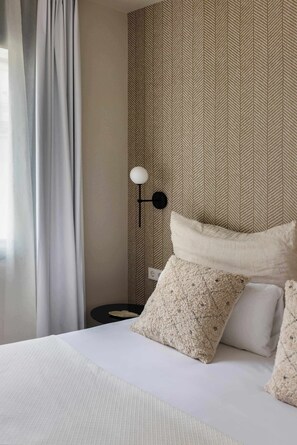 2 bedrooms, desk, iron/ironing board, WiFi - KODU / BAN - Two Bedroom Apartment with Balcony (Barcelona)