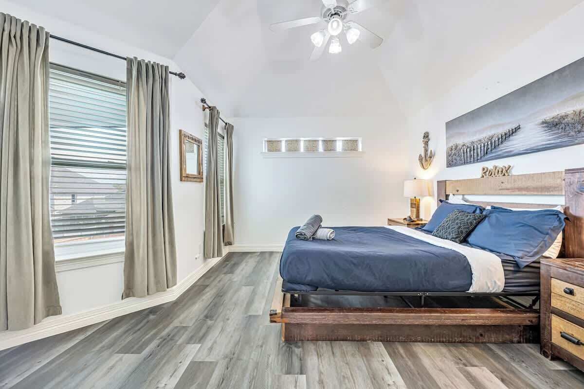 5 Schlafzimmer, Bügeleisen/Bügelbrett, Reisekinderbett, WLAN