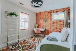 3 chambres, fer et planche à repasser, Wi-Fi gratuit, draps fournis
