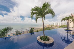 2 outdoor pools, open 10:00 AM to 7:00 PM, pool loungers - Alta Mar - Bella Cartagena Apartments (Cartagena)