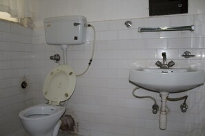 Bathroom - Hotel Lily Kathmandu (Kathmandu)