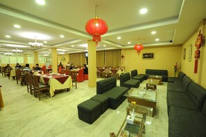 Dining - Hotel Ghangri (Kathmandu)