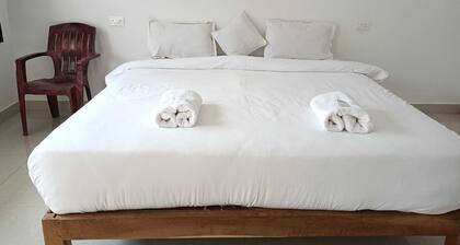 2bhk luxurious apartment @arambol beach