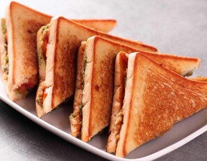 Daily English breakfast for a fee