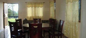 Pleasant 3-bedroom house in Volcán