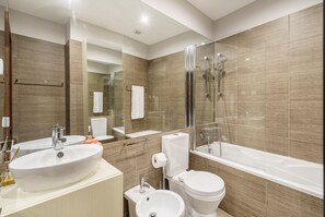 Căn hộ, hút thuốc | 2 phòng ngủ, phòng cách âm 