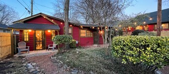 Rosebud Retreat Cottage In Historic Plaza Midwood Walkable to EVERYTHING