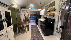 Microwave, oven, stovetop, dishwasher - Rosebud Retreat Cottage In Historic Plaza Midwood Walkable to EVERYTHING (Charlotte)