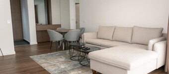 I&I Tesla Apartment's 