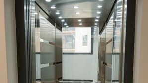 Ảnh chưa phân loại, 3 trong số 10 ảnh, nút