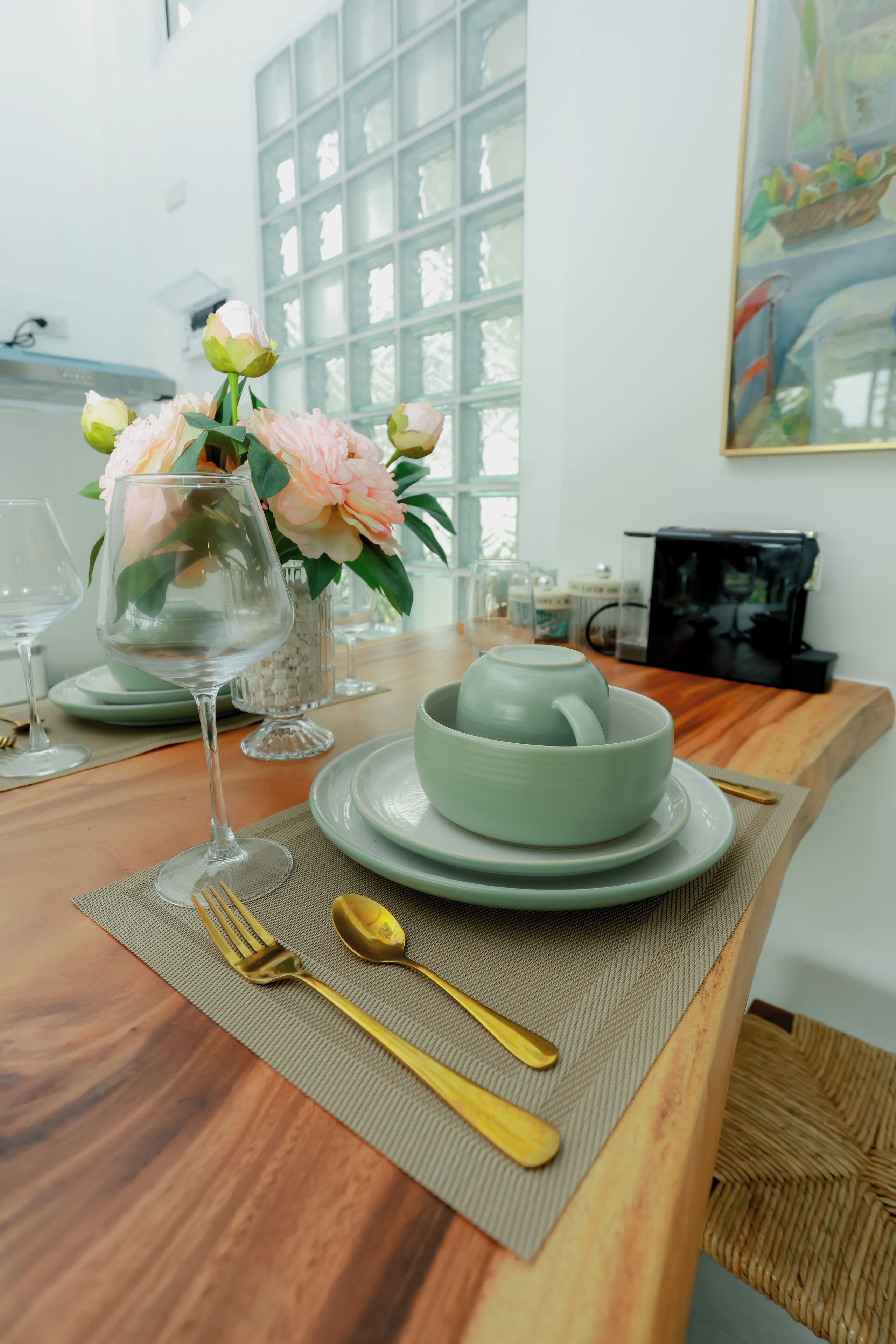 Superior Villa | Private kitchen | Full-sized fridge, microwave, oven, stovetop