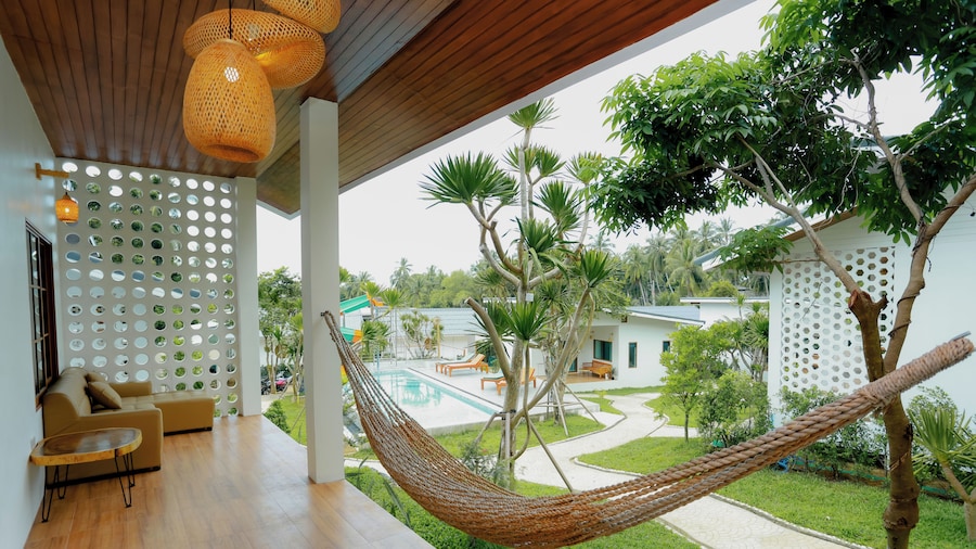 Rock & Lune Boutique Villas