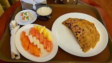 Daily continental breakfast (INR 300 per person)