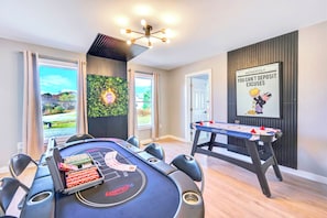 Spielezimmer