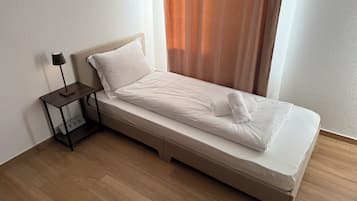 3 chambres, fer et planche Ă  repasser, Wi-Fi, draps fournis