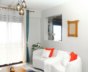 Living area - Myra Luxury Homes in Kololo- Your Family Oasis (Kampala)