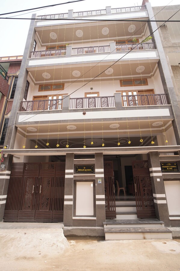 Deluxe Double Room | Free WiFi