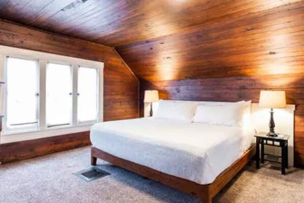 6 Schlafzimmer, Schreibtisch, Bügeleisen/Bügelbrett, kostenloses WLAN