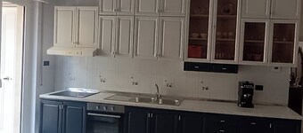 VACATION HOME 10 MINUTES FROM THE CATHEDRAL, OLD TOWN AND NIGHTLIFE