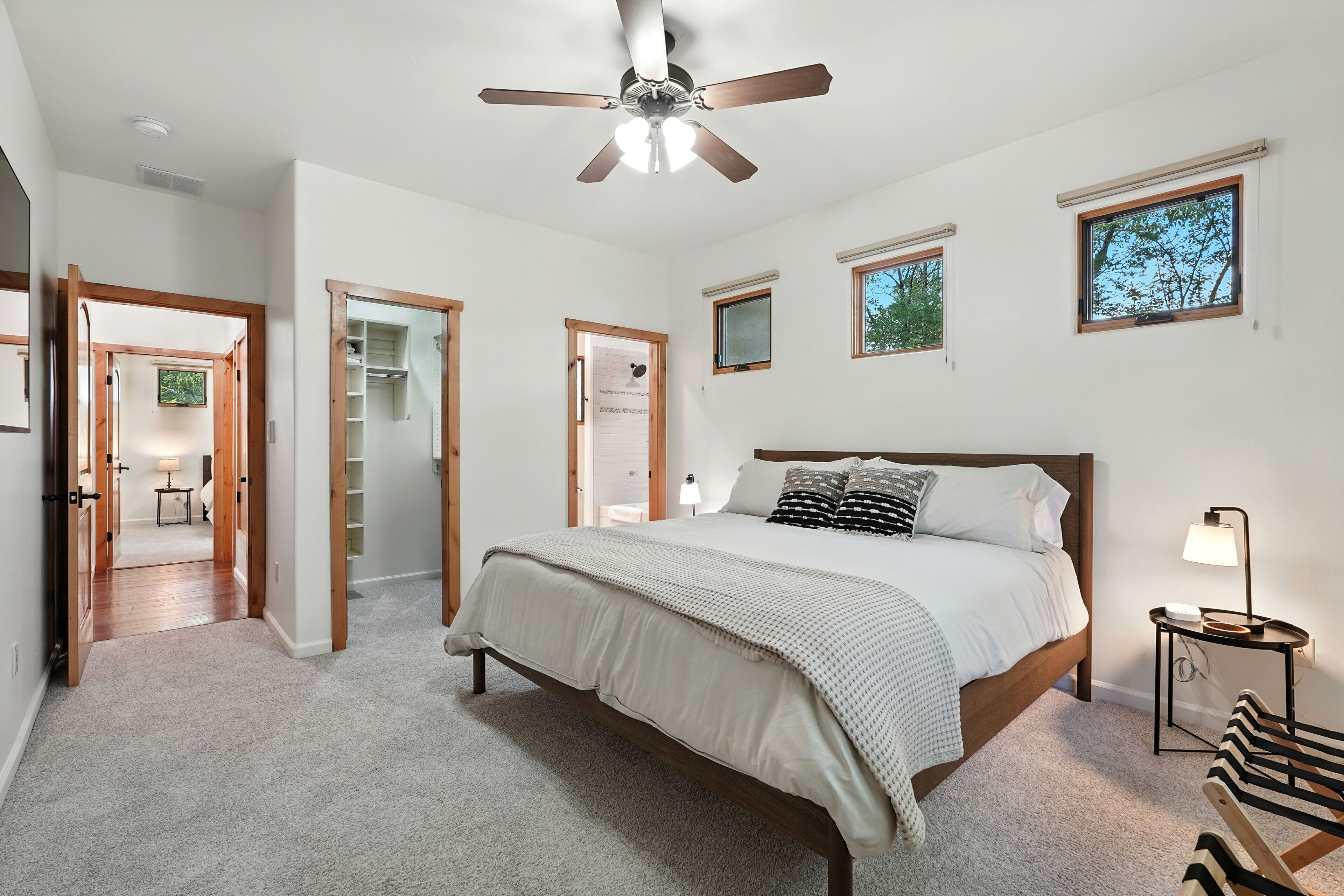 2 bedrooms, iron/ironing board, travel crib, free WiFi