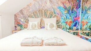 2 bedrooms, iron/ironing board, travel cot, free WiFi