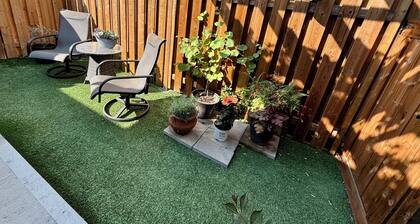 South Pandosy Bungalow close to KGH Hospital