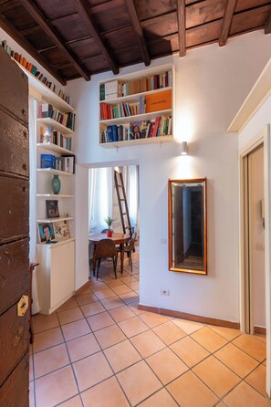 Interior - Nomà Stay Trastevere - Delightful apartment in the heart of Trastevere (Roma)