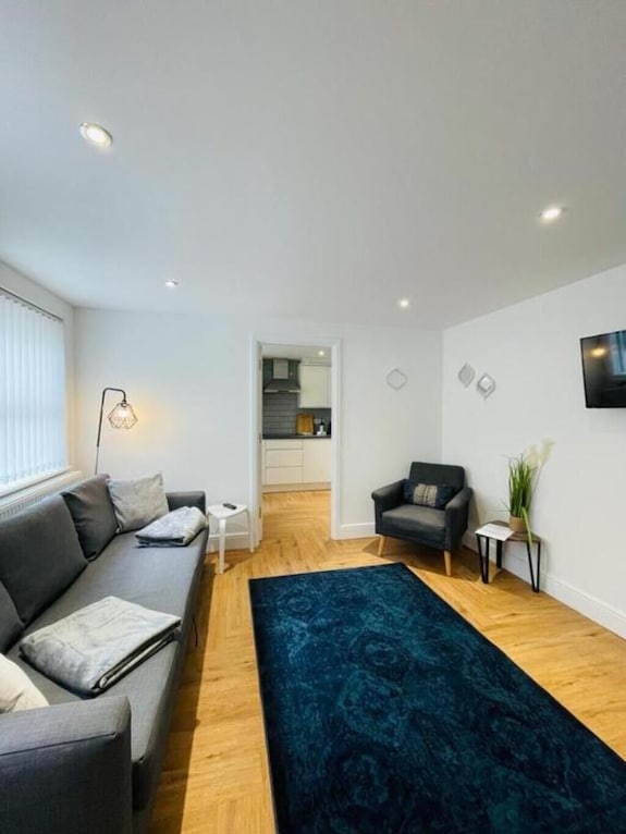 Prosper House Apartment 1 - Stylish City Living - Norwich